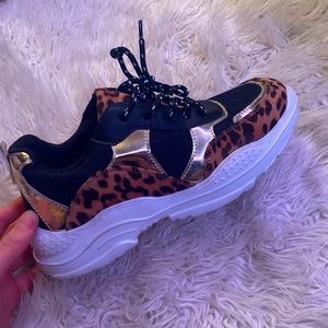 Leopard print express chunky sneaker